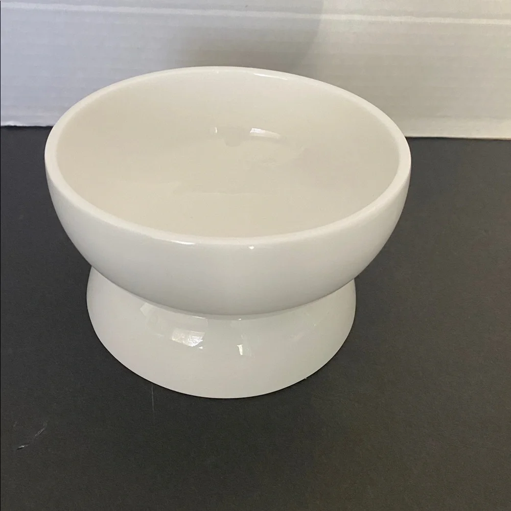 Necoichi Ceramic Elevated Cat bowl